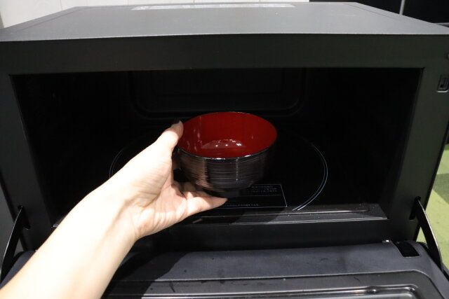 ダイソーの電子レンジOKあｎ会津塗 洗浄機対応 糸目汁椀 溜内朱