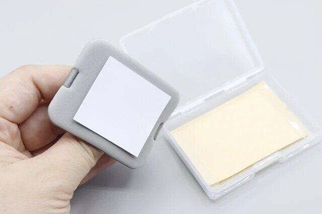 セリア あぶらとり紙 ケース付き