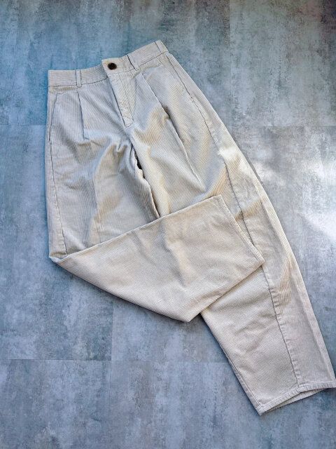 GU コーデュロイバレルレッグパンツ NATURAL