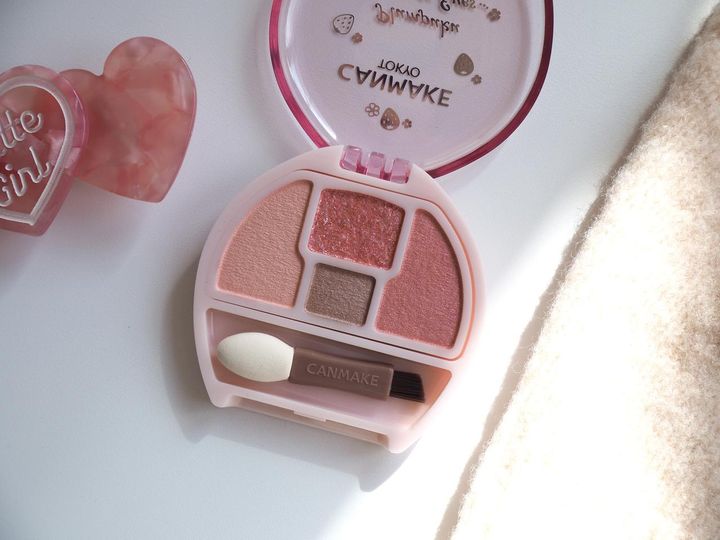 画像: 質感を選んで自在に仕上げる“涙袋用”アイパレット