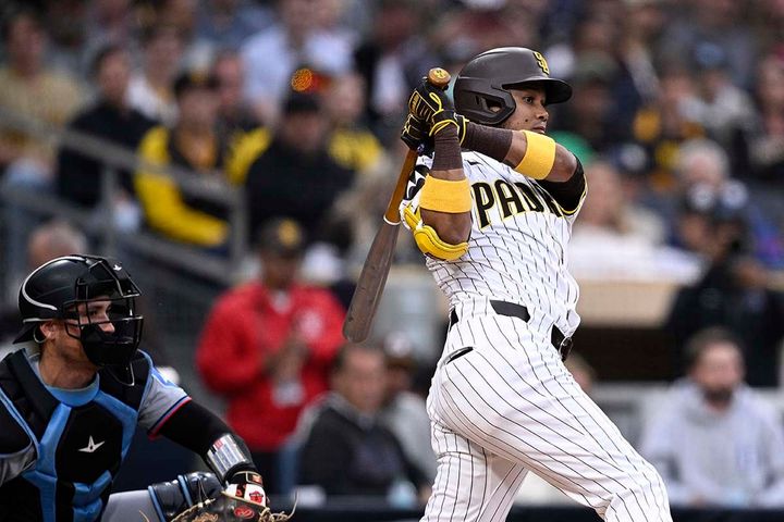 パドレスのルイス・アラエス（C）Getty Images