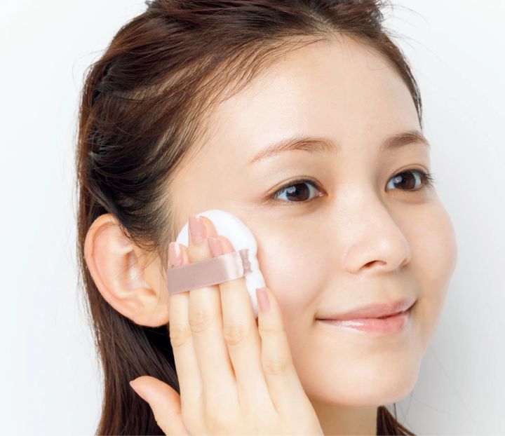 【長井かおりさん直伝】美肌を作るメイク・スキンケア術を大公開！おすすめコスメもご紹介_54