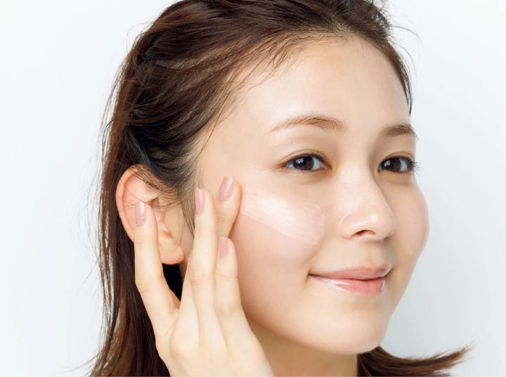 長井かおり スキンケア 次のベースアイテムがスムーズに伸びる