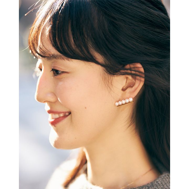 プッシュギフトのTASAKIのバランスピアスを身につけた読者