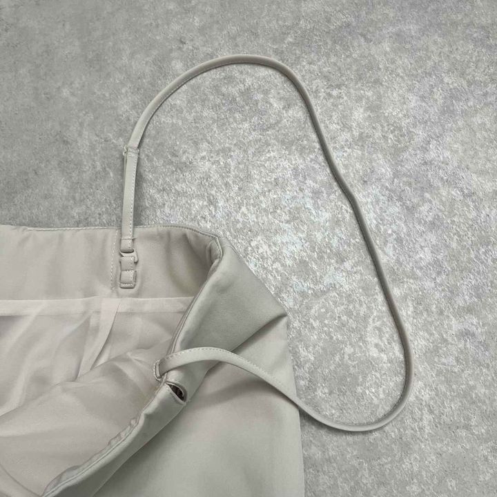 画像: サスペンダーは取り外し可能！