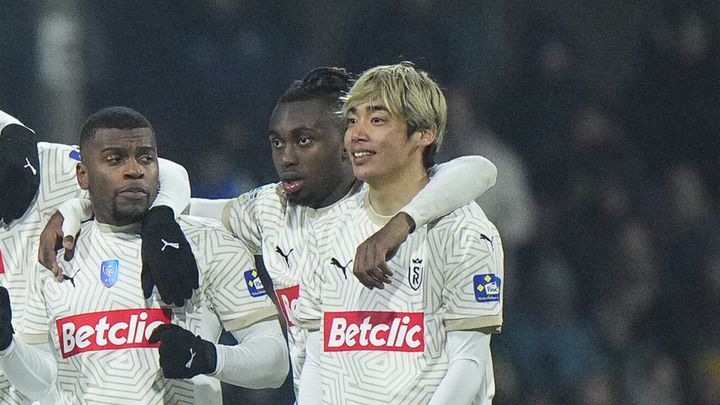 日本代表選手もPK失敗！3人のサムライが出場も「5部のアマチュアを相手に超苦戦」で劇的結末