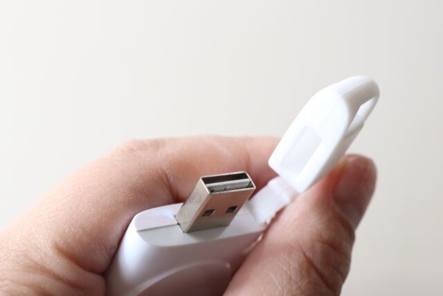 ダイソーのApple Watch用 充電器のキャップ