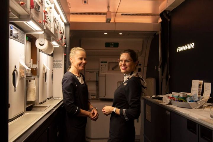 フィンエアーのCA