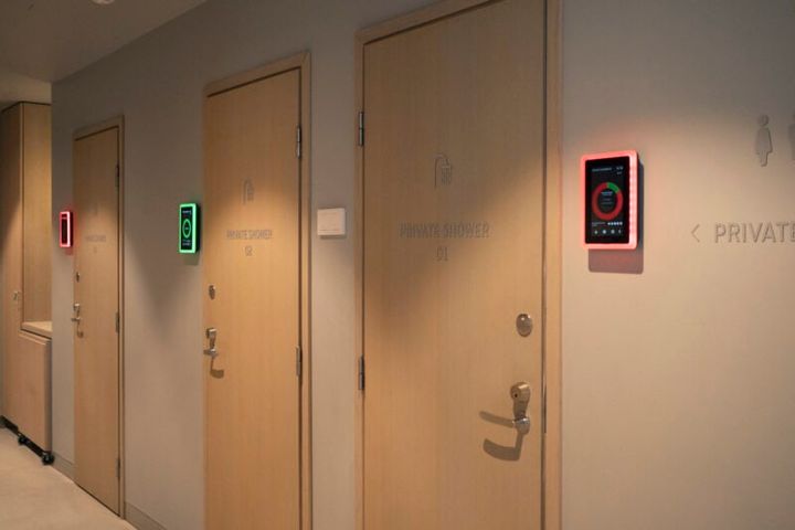 フィンエアーのラウンジのシャワールーム