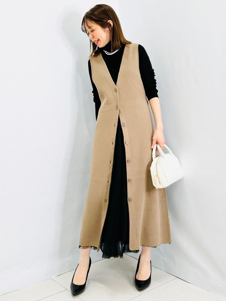 画像2: 出典：GU