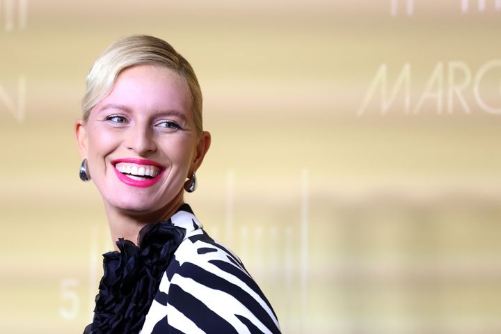 2023年8月、ドイツにて開催されたMARC CAIN（マーク・ケイン）の50周年式典に参加した、モデルのカロリナ・クルコヴァ。Photo_ Gisela Schober / Getty Images