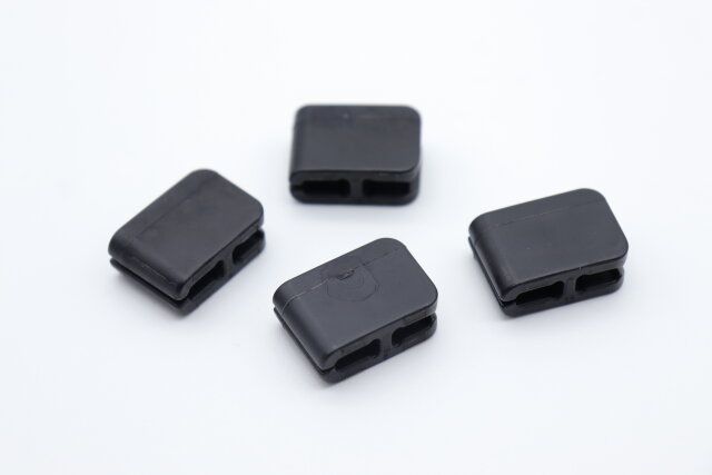 プラグキャッチ（4個） 入り数