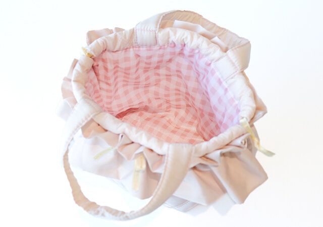 宝島社ムック付録のメゾン ド フルールのいちご巾着トートバッグ4