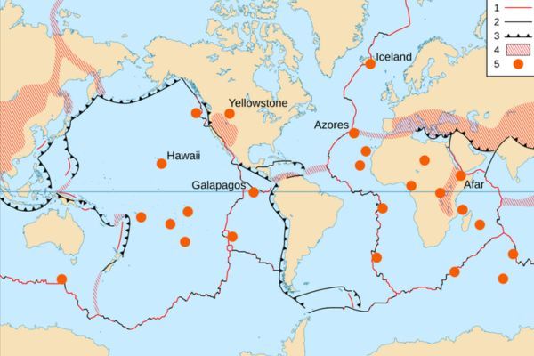 世界各地にあるホットスポット（赤丸部分）