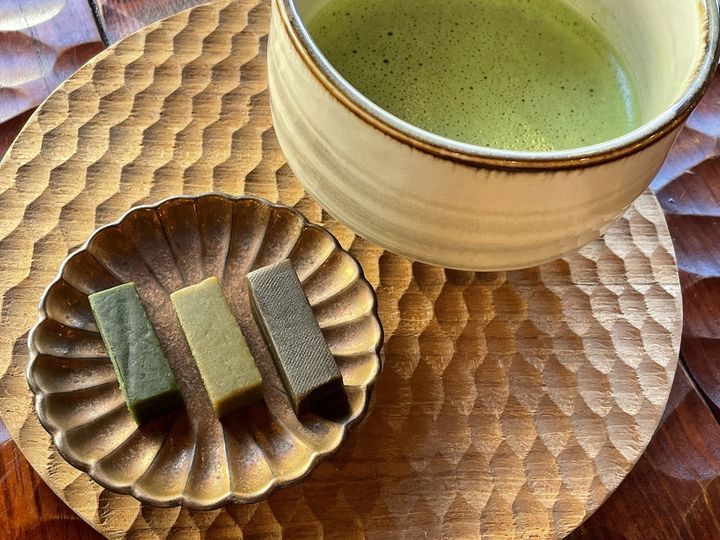 「茶キャラメル」左から、抹茶、玄米茶、焙じ茶