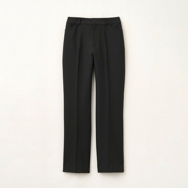 しまむらのストレートパンツ