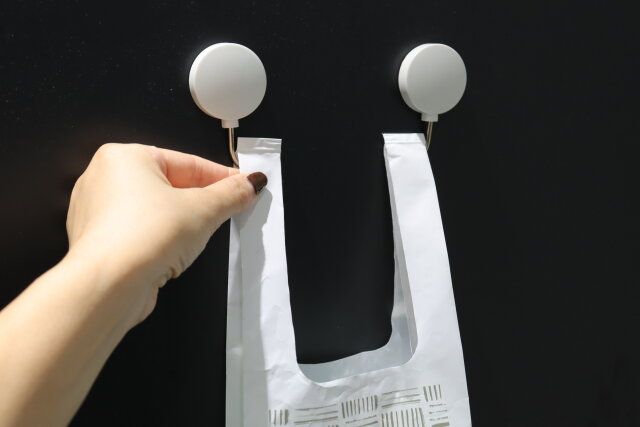 キッチンペーパーストッカー（3枚、バイオマス25％、格子柄） 使用方法