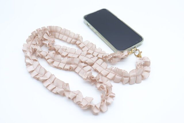 フリルショルダーストラップ（ストラップカード付き） 装着後