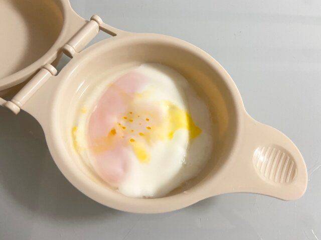 3COINS 目玉焼きクッカー 目玉焼き完成