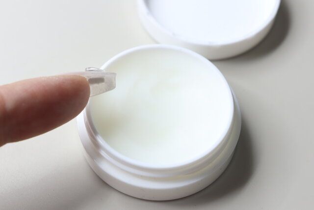 クリーム ネイル