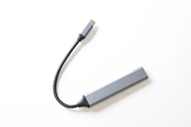 ダイソー Type-C 薄型ハブ