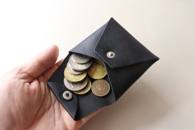 ダイソー コインケース（ベーシック） 小銭 使用例