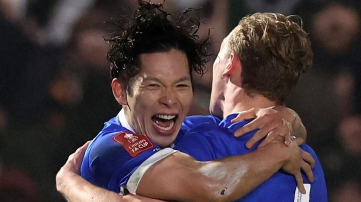 27歳の元日本代表、スーパーゴールが世界で話題！「なぜ彼を売ったんだ」と古巣ファン悲嘆