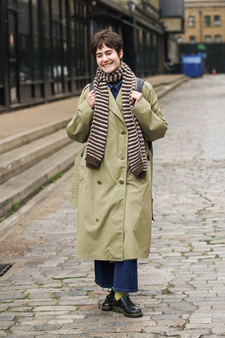 コーデがオシャレに引き締まる！足元はかっちりレザーシューズで決まり