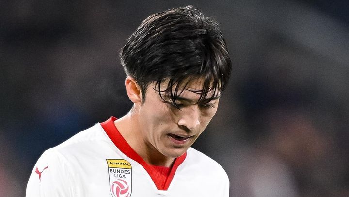 25歳の日本代表MFに悲劇…靱帯断裂から復帰も鎖骨骨折でまた長期離脱「めちゃくちゃ悔しいです」