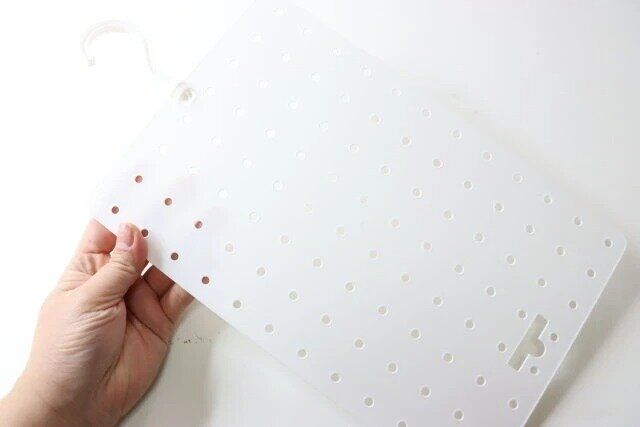 セリア フック付き 有孔ボード