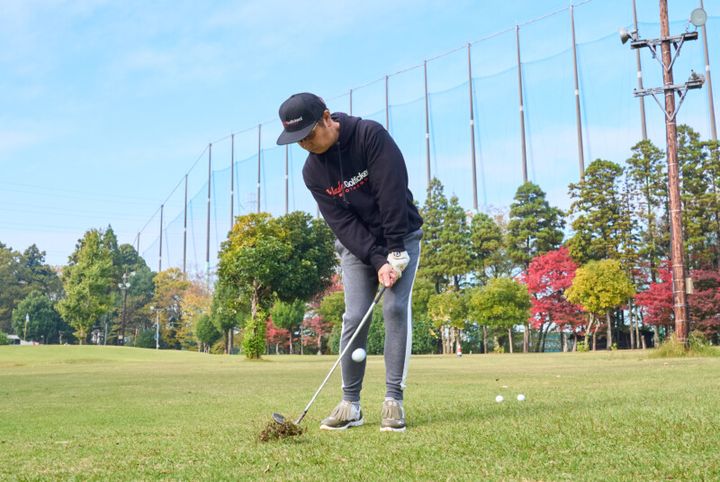 パターとウエッジ、どっちが寄る？アマチュアゴルファーが徹底検証！