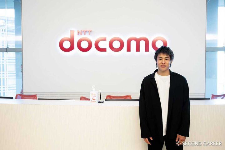 （C）SECOND CAREER