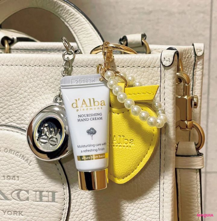 人気爆発のキーリング&チャームコスメ。「fwee」BRAYE」インフルエンサーのお気に入りは？_8