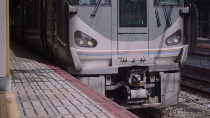 通学の満員電車で...（画像はイメージ）