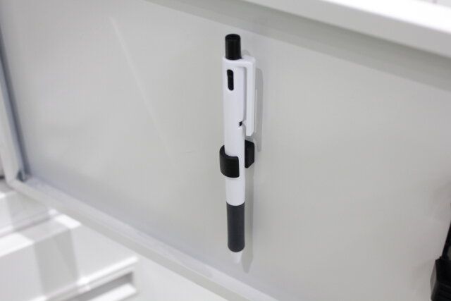 ネオジム磁石 マルチホルダー スリム 縦向き