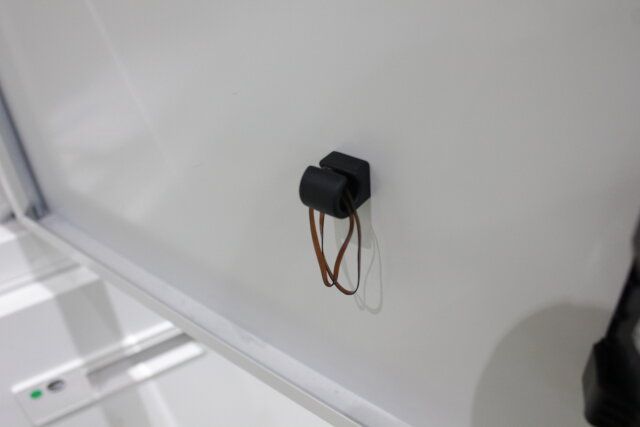 ネオジム磁石 マルチホルダー スリム 横向き