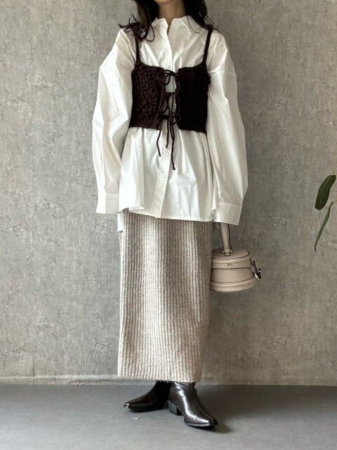 白シャツコーデ2