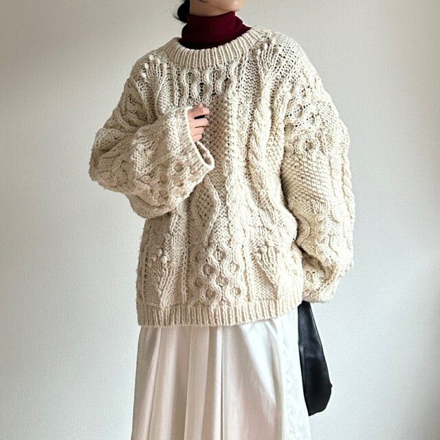 手編みパッチワークニット着用