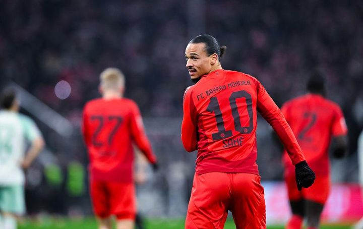 日本代表所属のドイツ最強チーム、赤いユニフォームを欧州最高峰の舞台で着れない理由とは