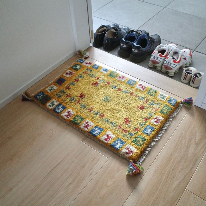 〈Layout〉のラグ