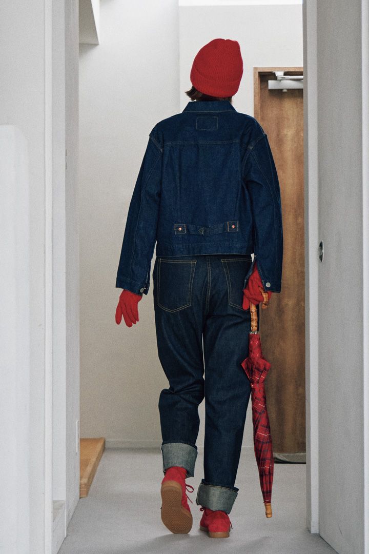 赤を効かせると後ろから見てもオシャレなコーデに！【本日のFUDGE GIRL-2月13日】