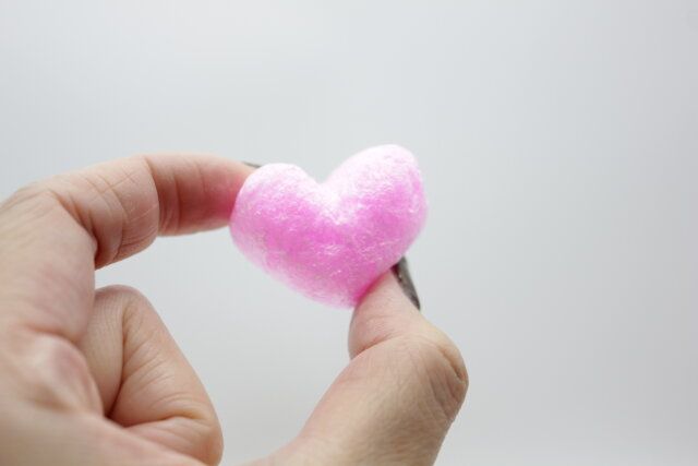 コーンクッション（ピンク・ホワイト） デザイン