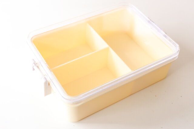 ダイソー 抗菌ランチボックス（1段、650ml）