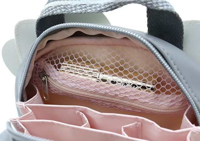 宝島社ムック付録のハローキティとブリルミーの中身が見えて時短がかなうズボラに優しいコスメポーチ9