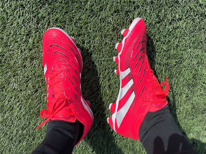 目指せTAA！adidas最新スパイク、2種類のモデルを履き比べて“似合う選手”を考えてみた