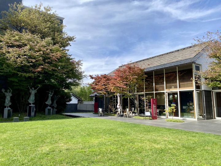 創業1672年。長野松本最古の飴屋〈山屋御飴所〉の「板あめ」【旅するデザイナーがおすすめするお土産たち！】