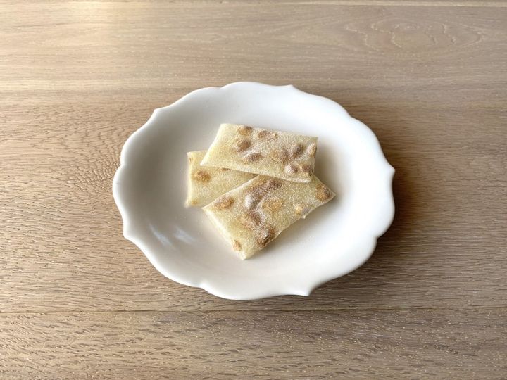 創業1672年。長野松本最古の飴屋〈山屋御飴所〉の「板あめ」【旅するデザイナーがおすすめするお土産たち！】