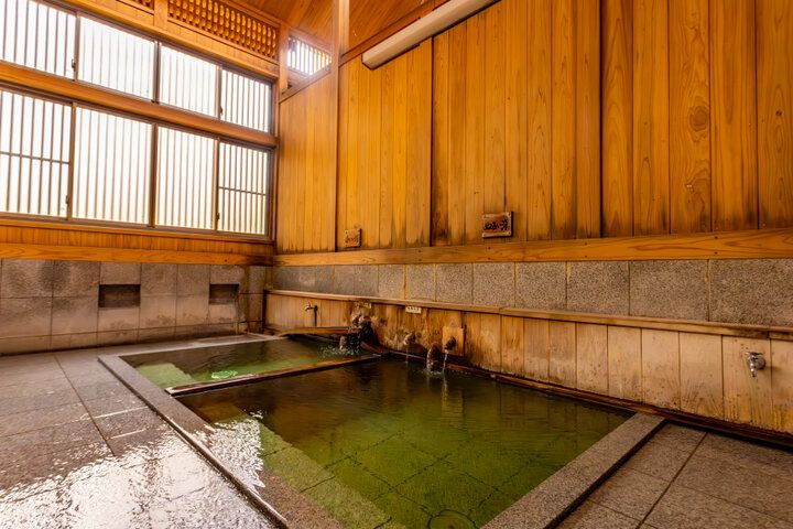 地元の人とふれあえる13の外湯をめぐって温泉三昧♪ 信州・野沢温泉へ