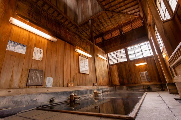 地元の人とふれあえる13の外湯をめぐって温泉三昧♪ 信州・野沢温泉へ