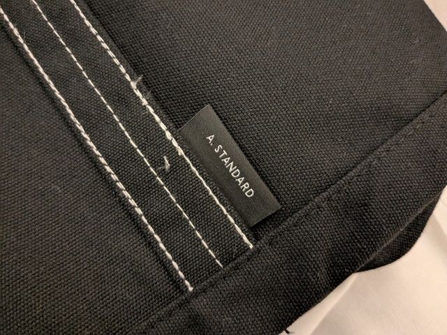 エースタンダードトートバッグのタグ